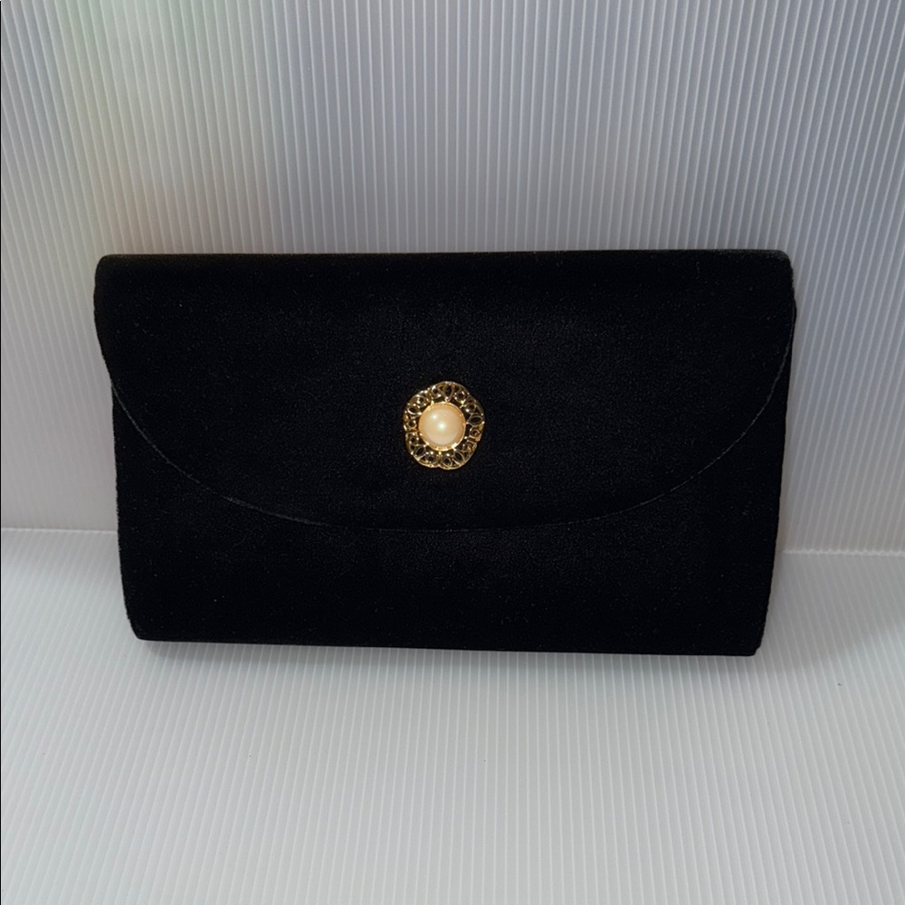 Elegant Black Clutch with Pearl Accent
